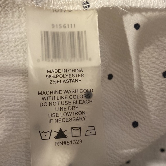 Vince Camuto Button Down Top Size Small - Picture 6 of 6